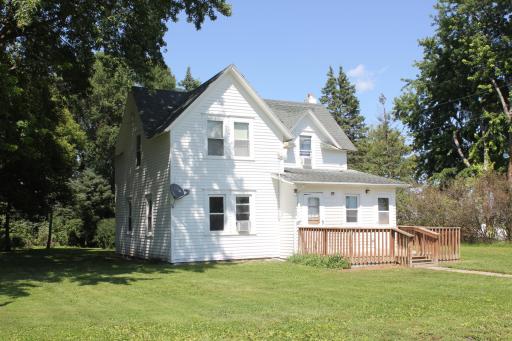 6045 50th Avenue NW, Montevideo, MN 56265