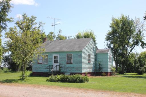 6045 50th Avenue NW, Montevideo, MN 56265