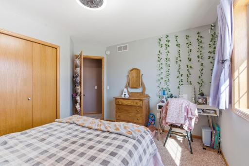 26109 Bluebird Lane, Saint Cloud, MN 56301