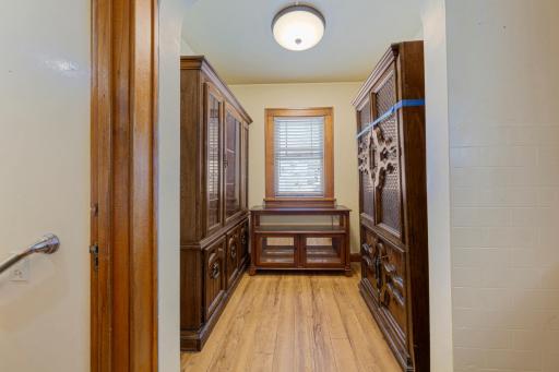 718 6th Street N, Saint James, MN 56081