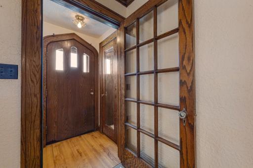 718 6th Street N, Saint James, MN 56081