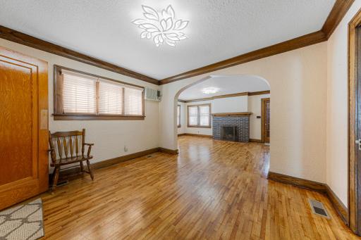 718 6th Street N, Saint James, MN 56081