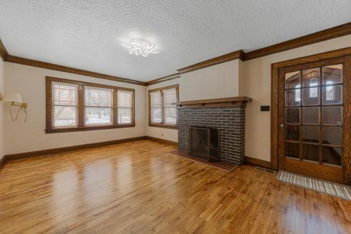 718 6th Street N, Saint James, MN 56081
