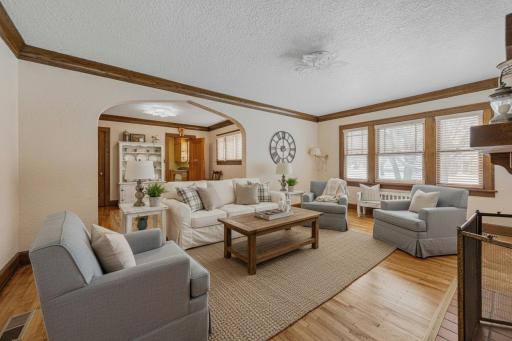 718 6th Street N, Saint James, MN 56081