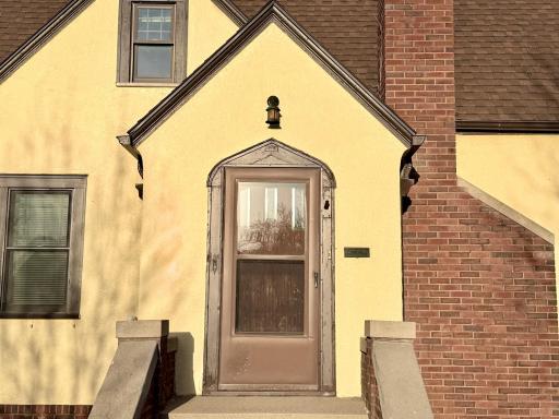 718 6th Street N, Saint James, MN 56081