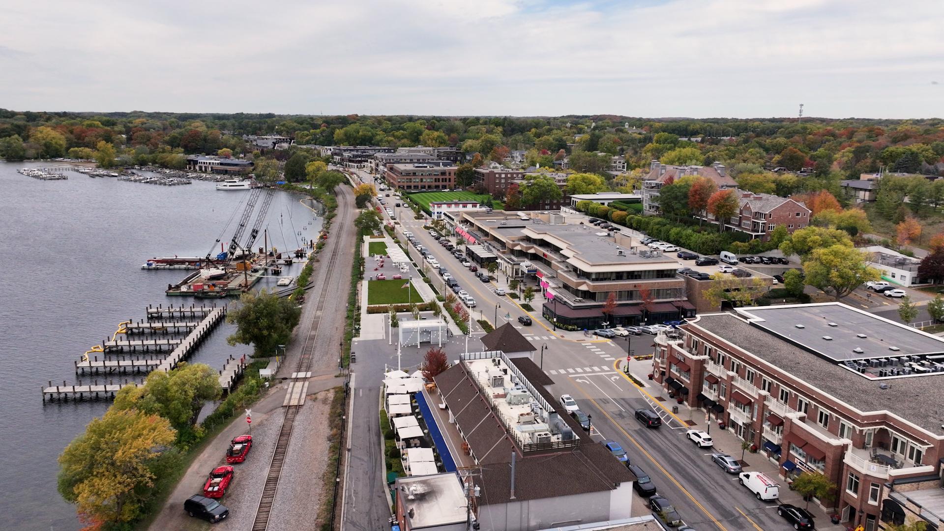 Downtown Wayzata 1.jpg