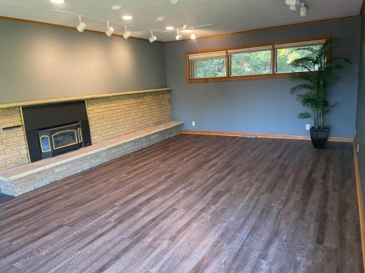 Living Room-1.jpg