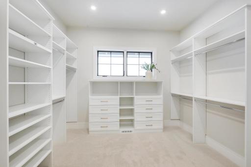 3490 William Way, Maple Plain, MN 55359