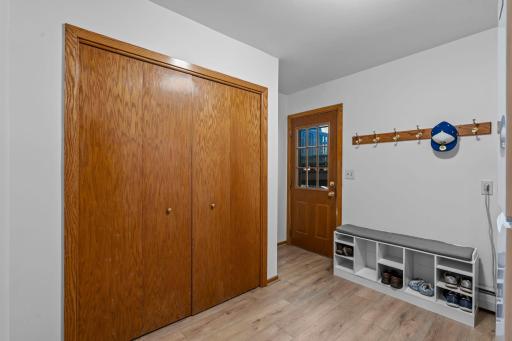 901 Cheri Lane, Saint Paul, MN 55120