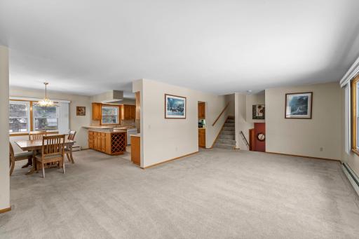 901 Cheri Lane, Saint Paul, MN 55120