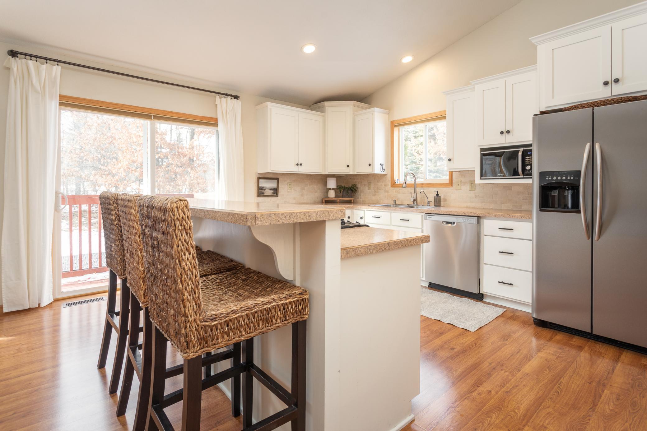 Spacious kitchen to allow more than on chief in there at one time