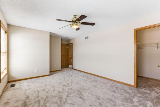 2888 Eagle Valley Drive, Saint Paul, MN 55129