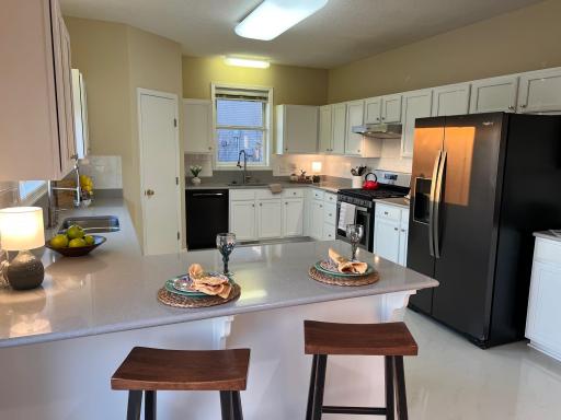 2888 Eagle Valley Drive, Saint Paul, MN 55129