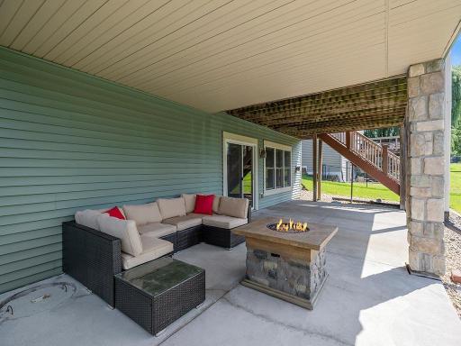 5671 159th Street N, Hugo, MN 55038