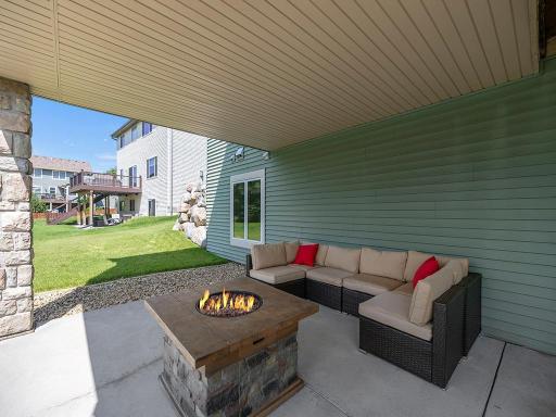 5671 159th Street N, Hugo, MN 55038