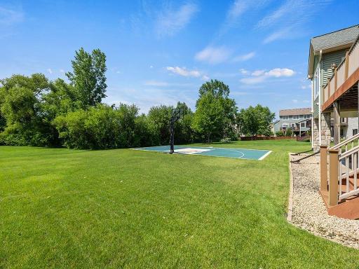 5671 159th Street N, Hugo, MN 55038