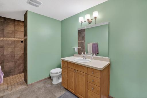 5671 159th Street N, Hugo, MN 55038