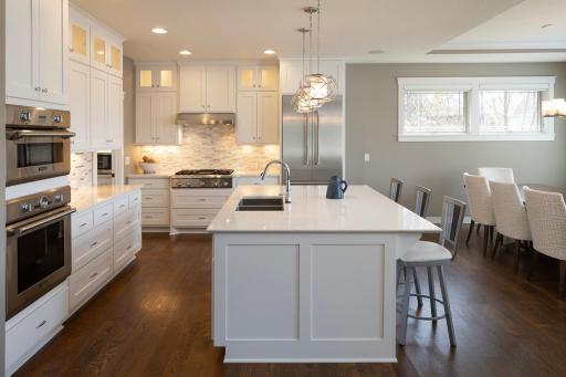 3812 Thomas Avenue S, Minneapolis, MN 55410