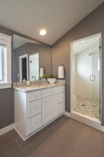 3812 Thomas Avenue S, Minneapolis, MN 55410