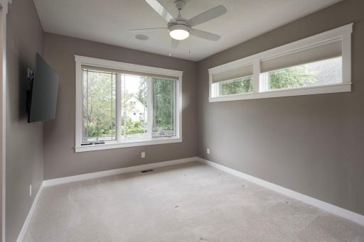 3812 Thomas Avenue S, Minneapolis, MN 55410