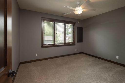 3812 Thomas Avenue S, Minneapolis, MN 55410