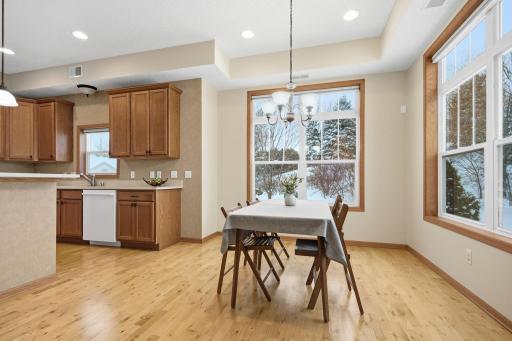 1256 County Road D E, 104, Maplewood, MN 55109