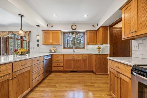 6819 Sunnyside Drive, Horace, ND 58047
