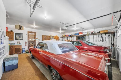 6819 Sunnyside Drive, Horace, ND 58047
