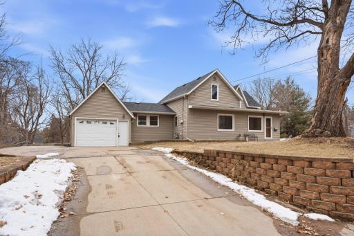 Photo for 900 Greenvale Avenue W, Northfield, MN 55057 - listing #7026860 900 Greenvale Avenue W, Northfield, MN 55057