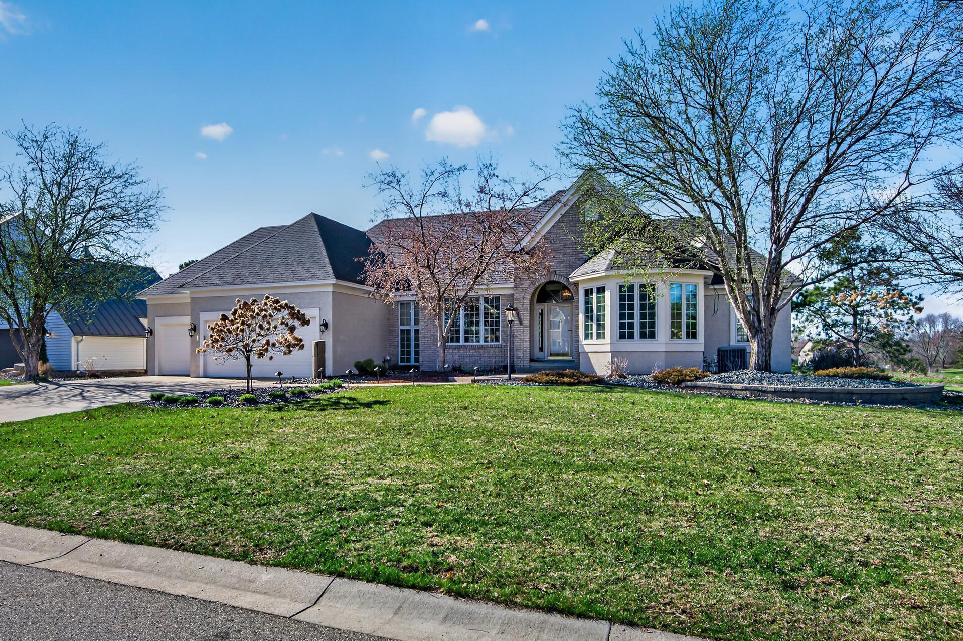 One level living on the Prestwick Golf club at Wedgewood