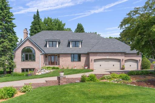 11428 Zion Circle, Minneapolis, MN 55437