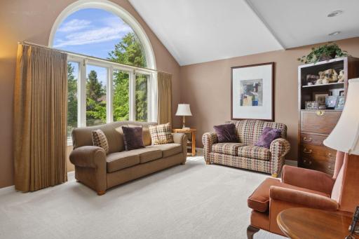 11428 Zion Circle, Minneapolis, MN 55437