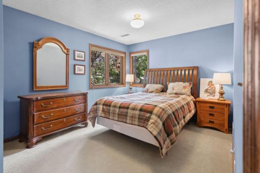 11428 Zion Circle, Minneapolis, MN 55437