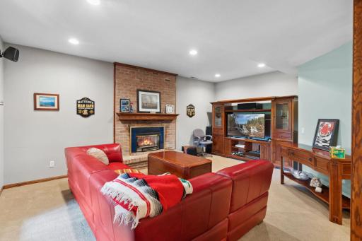 11428 Zion Circle, Minneapolis, MN 55437