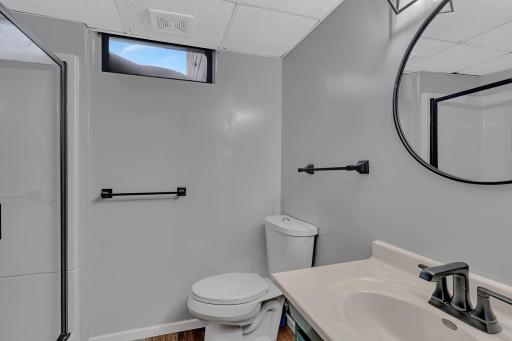 1308 27th Street NW, Willmar, MN 56201