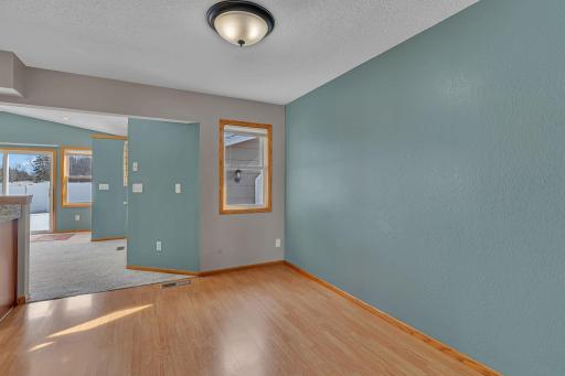 1308 27th Street NW, Willmar, MN 56201