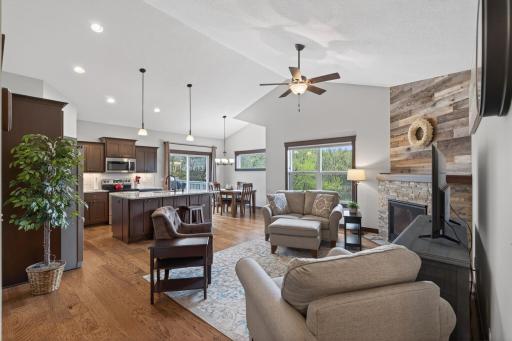 Open, vaulted main gathering spaces, perfect for entertaining!