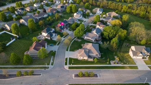 3411 Tralee Lane NE, Rochester, MN 55906