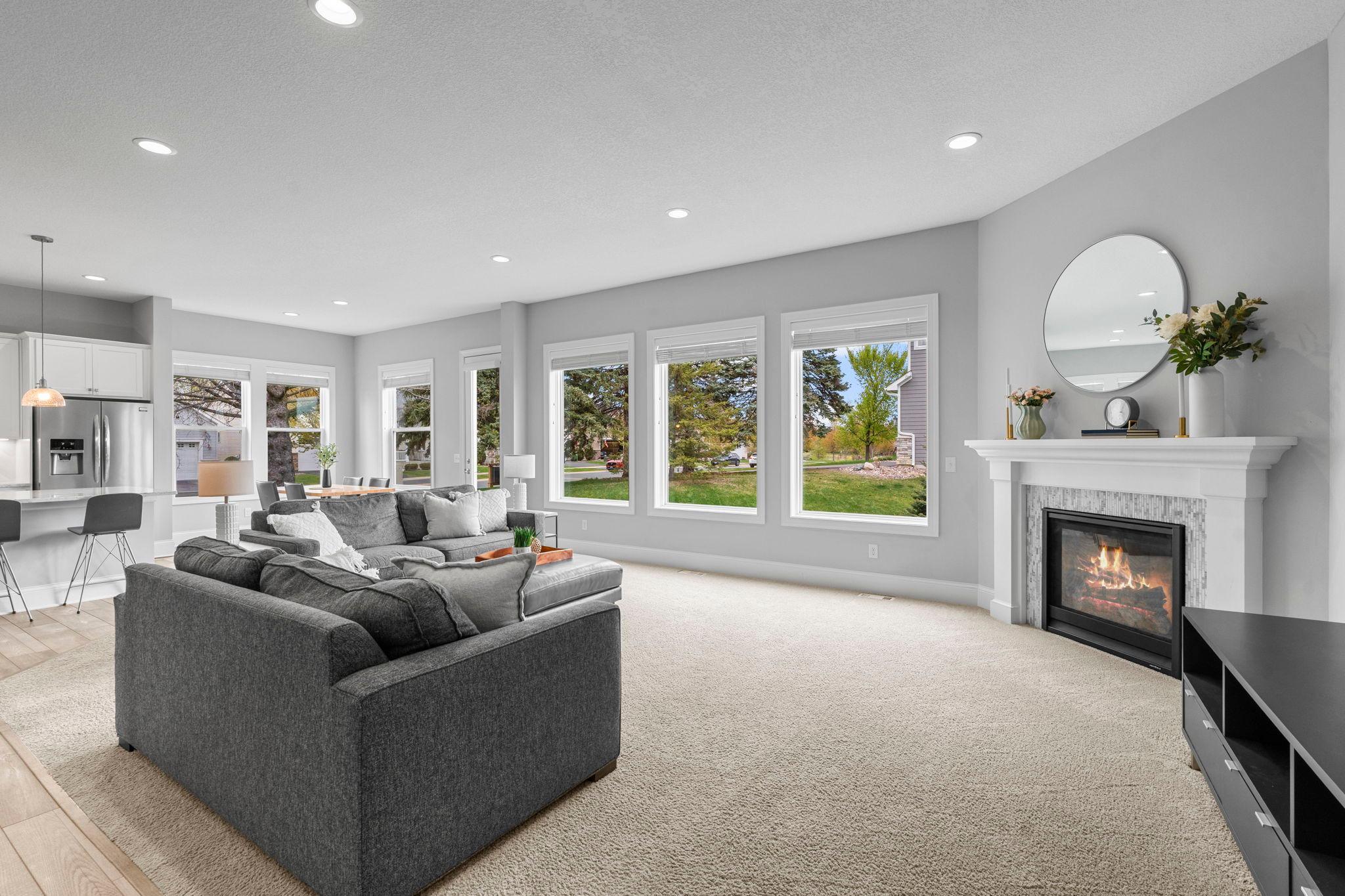 So many windows! Even on a drab gloomy day, it feels bright inside.