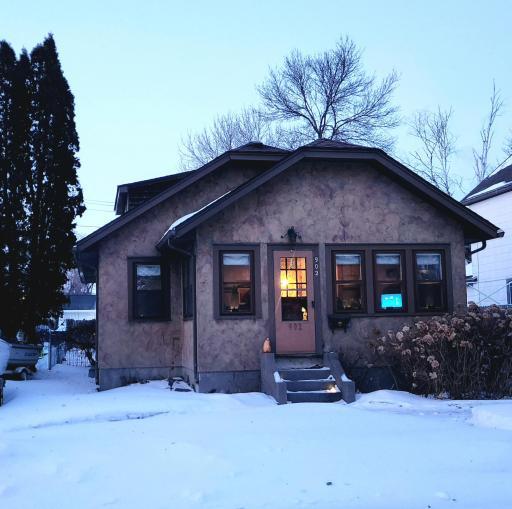 902 7th Street, International Falls, MN 56649