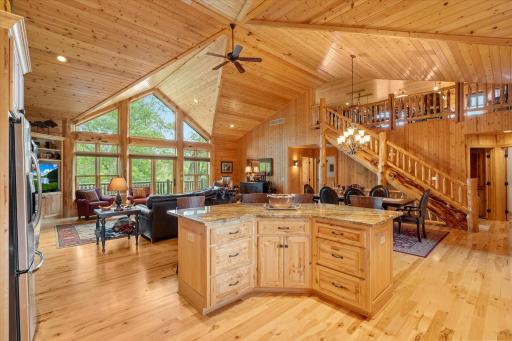 11527 Milinda Shores Road, Crosslake, MN 56472