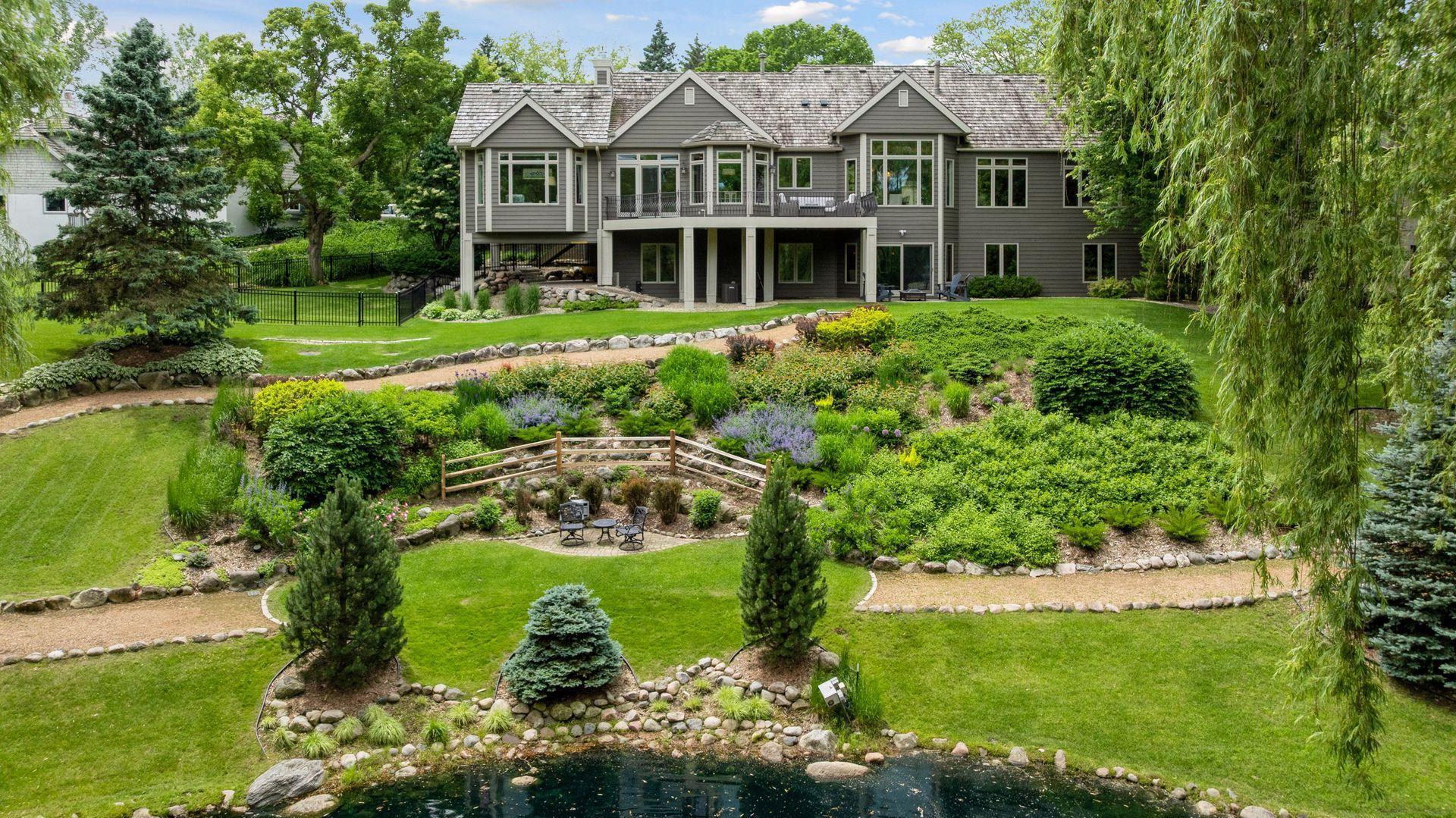 1280 Zircon Lane - Spacecrafting - 0008.jpg