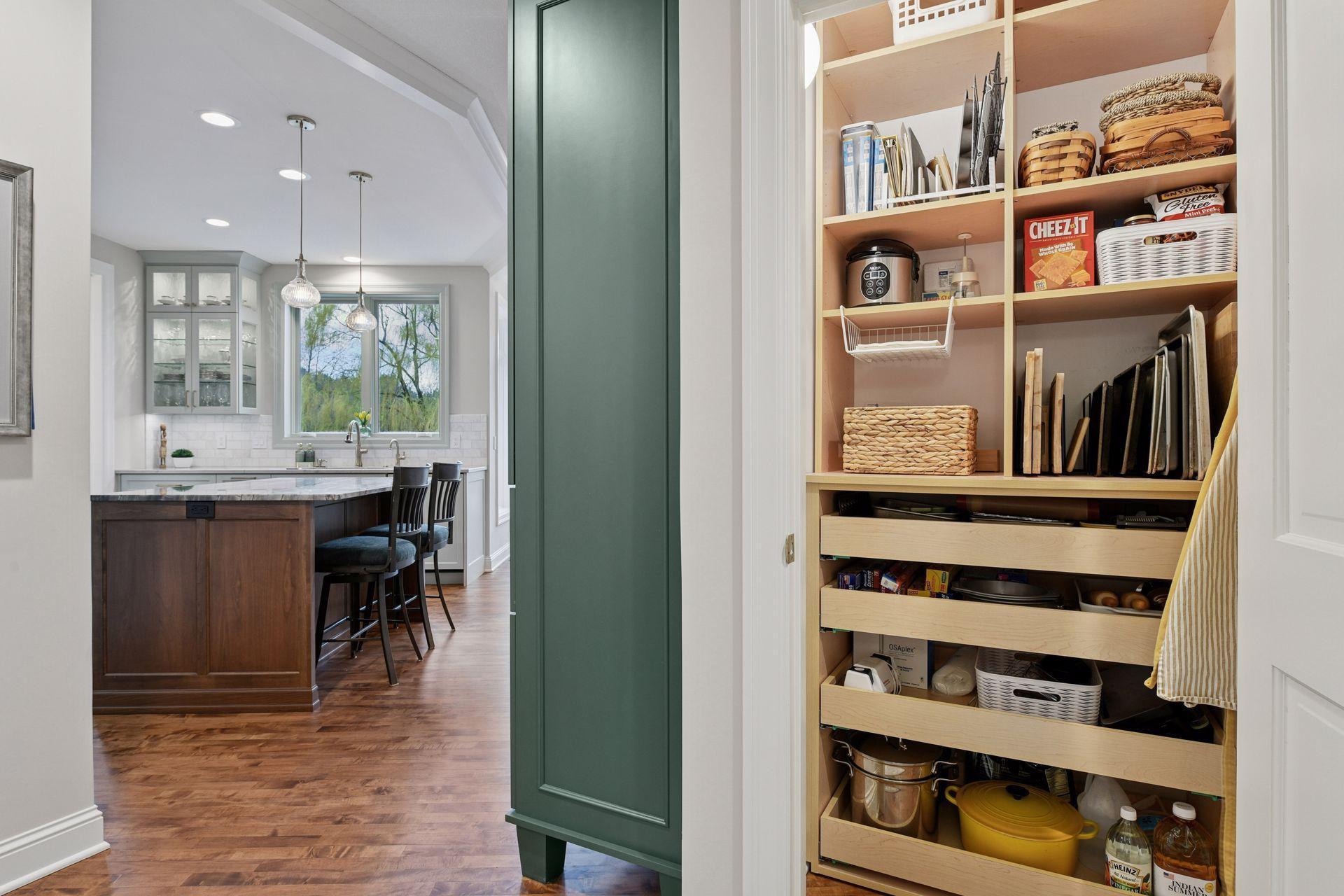 1280 Zircon Lane - Spacecrafting - 0025.jpg