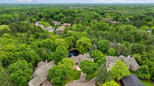 1280 Zircon Lane N, Minneapolis, MN 55447