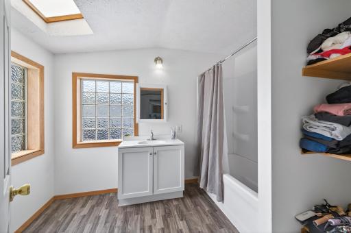 3234 NE 89th Drive NE, Blaine, MN 55449