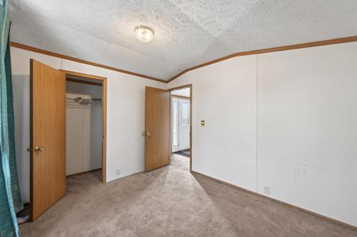 3234 NE 89th Drive NE, Blaine, MN 55449