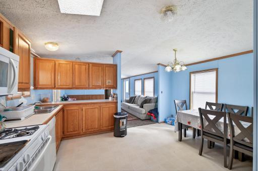 3234 NE 89th Drive NE, Blaine, MN 55449