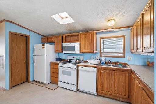 3234 NE 89th Drive NE, Blaine, MN 55449