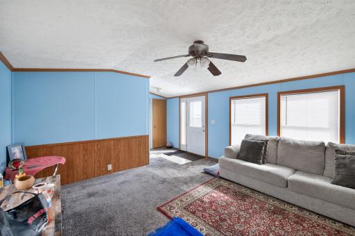 3234 NE 89th Drive NE, Blaine, MN 55449