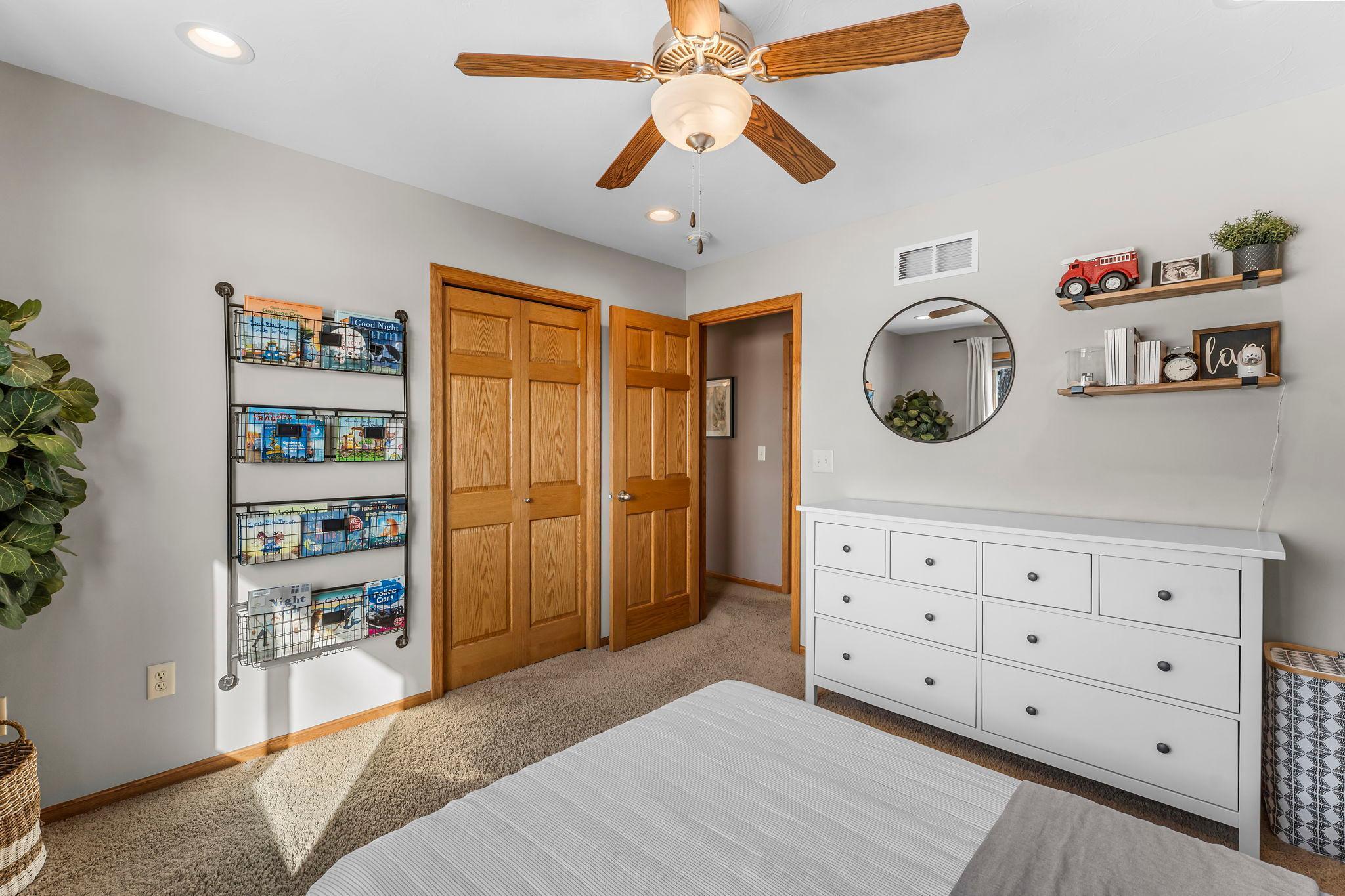 37-web-or-mls-1306 4th St NW-83.jpg